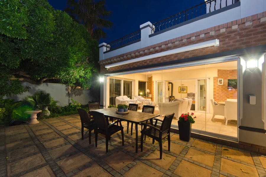 3 Bedroom Property for Sale in Leisure Isle Western Cape